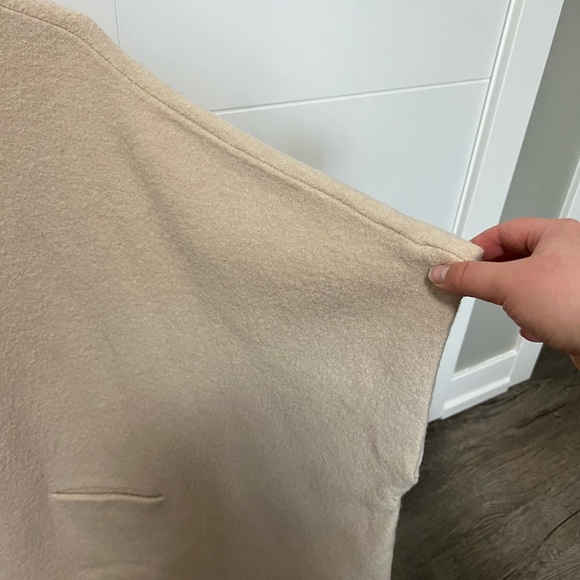 Aritzia: Wilfred Free, Wool Poncho - Picture 5 of 5